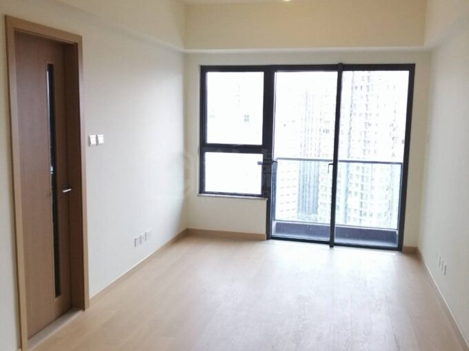 【港鐵朗屏站上蓋 朗城滙 2座 753呎極高層巨型三房套】 - 元朗屋網 28YuenLong.com