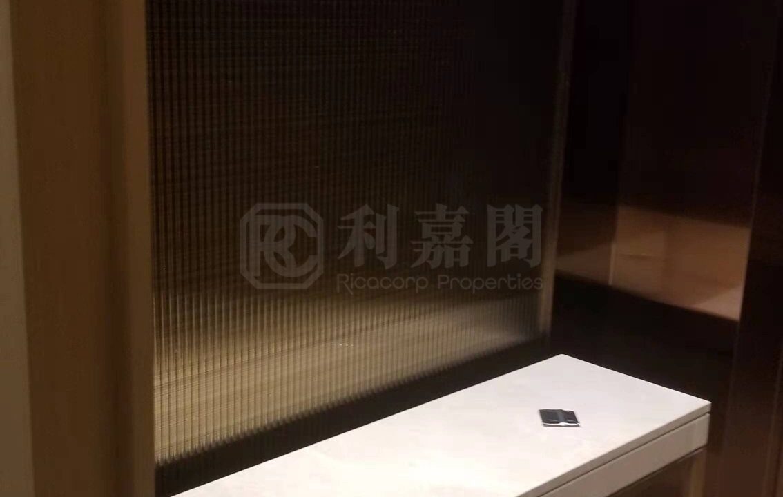 1641093652599