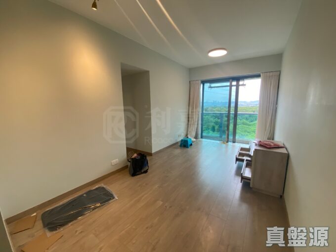 【新地名苑 PARK YOHO Venezia 607呎巨型大兩房】 - 元朗屋網 28YuenLong.com