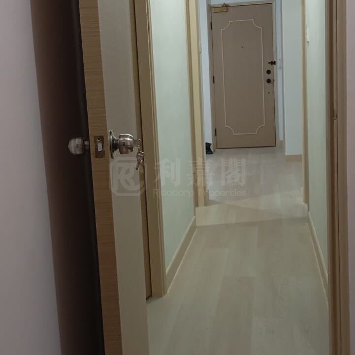 1746937887328