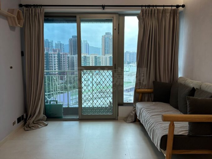 中層 Yoho town 實用545呎大3房 $20,800 港鐵站天橋直達 - 元朗屋網 28YuenLong.com