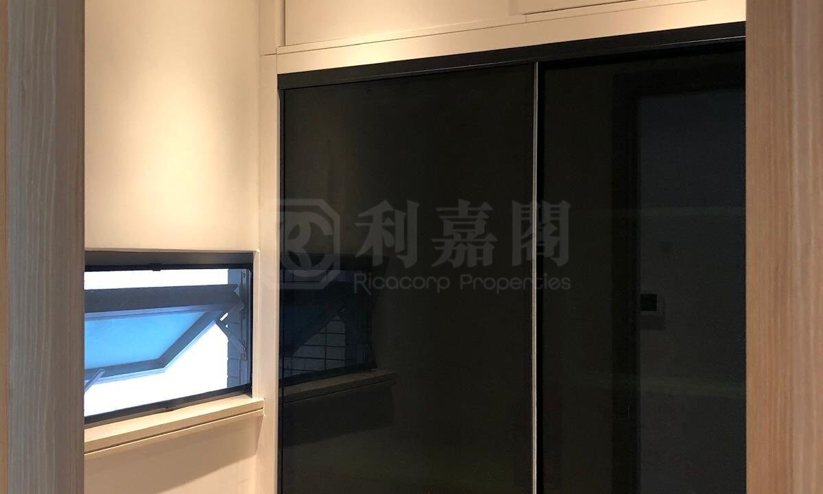 1754800911203