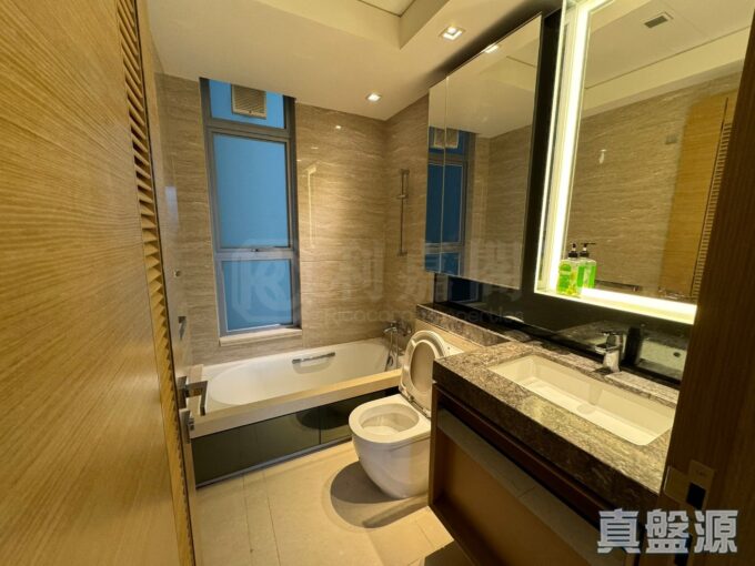 峻巒 - 元朗屋網 28YuenLong.com