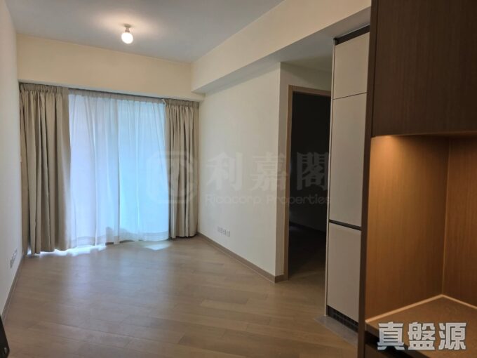 【錦上路站正上蓋 柏瓏1B期 9座 455呎全新兩房】 - 元朗屋網 28YuenLong.com