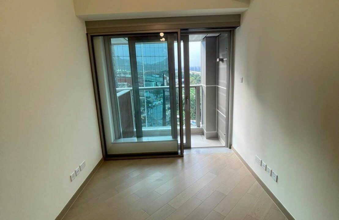 1781506645830