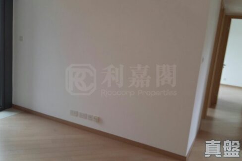 08bbf846-519c-4fac-b6ae-d2c0679a8e27.jpeg