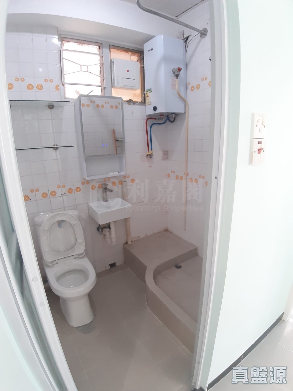 金安閣 - 元朗屋網 28YuenLong.com