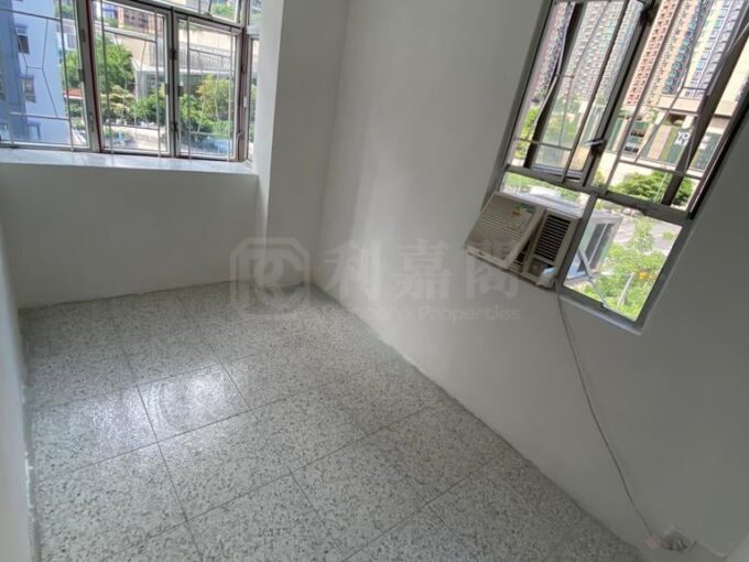 年發大廈 - 元朗屋網 28YuenLong.com