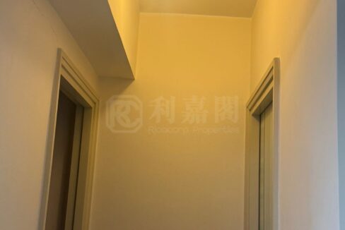 7a5e118b-ff79-48e2-9f2c-719b5c3e6b30.jpeg