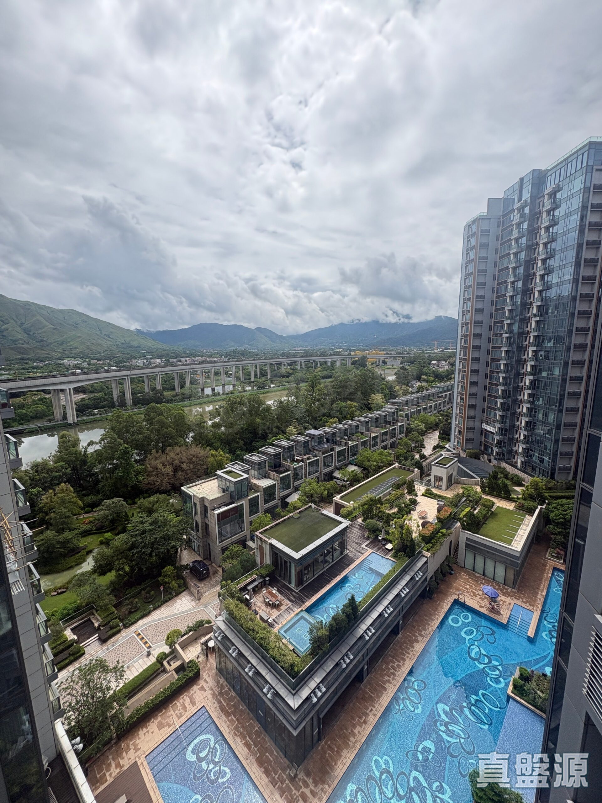 爾巒 茵羅洛斯大道 2座 - 元朗屋網 28YuenLong.com
