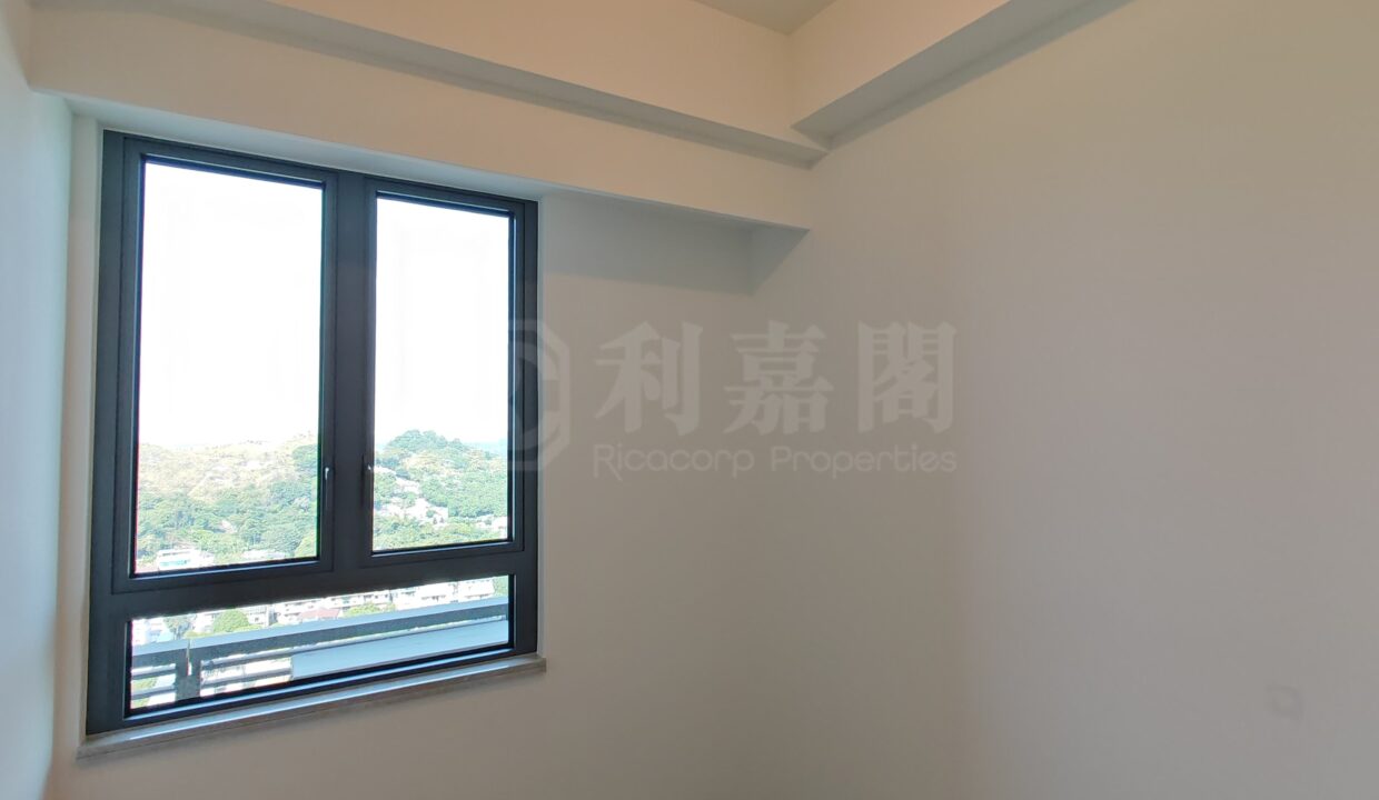9406f73b-5bcb-45bd-8fae-fb027524294e.jpeg