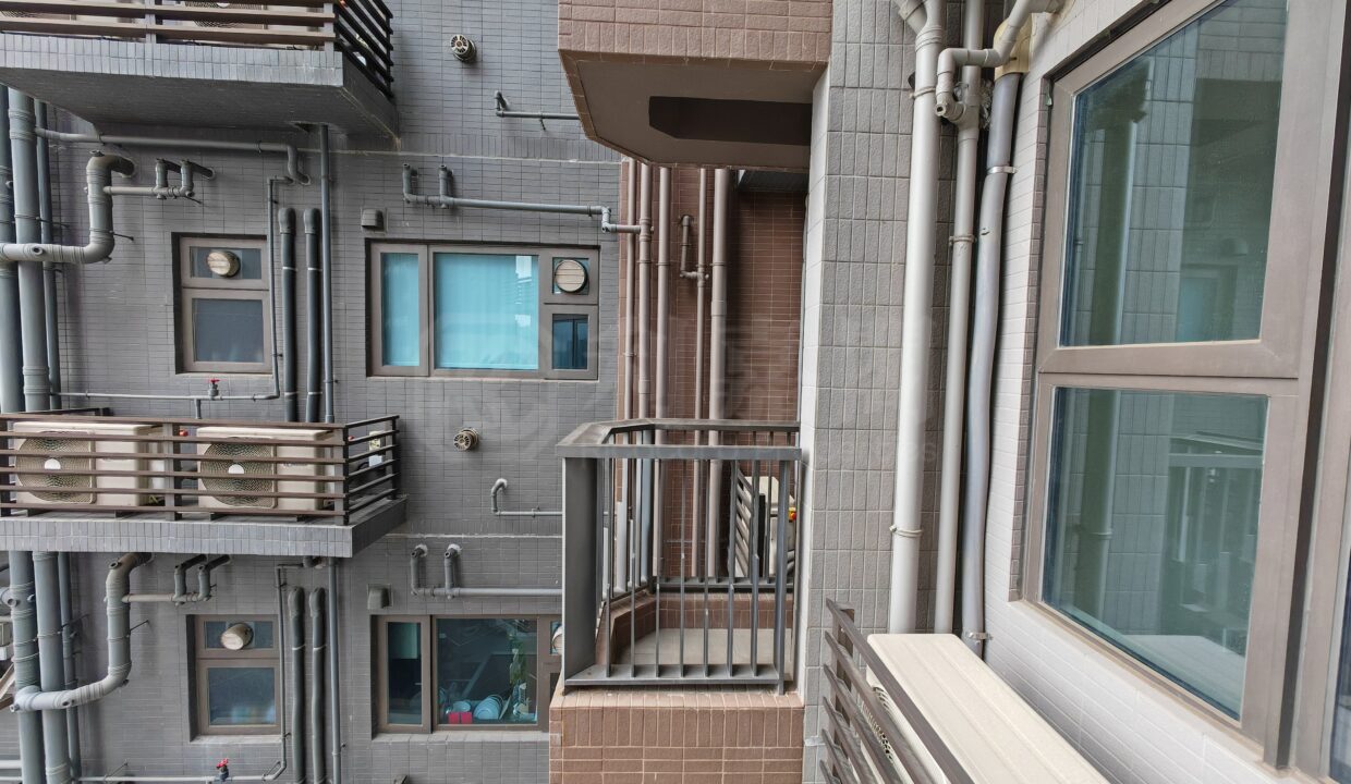 a028a1b7-5f7a-4895-813d-dc940ba8b73f.jpeg