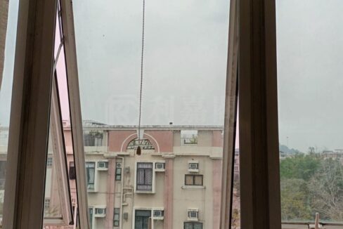 b7ab235e-48d3-4cf1-a07e-176a2afe00ad.jpeg