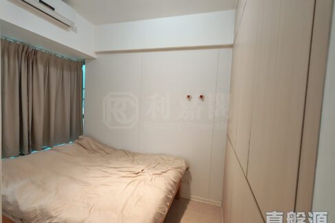cc441023-a613-40d7-ac31-2da5ca2c53cf.jpeg