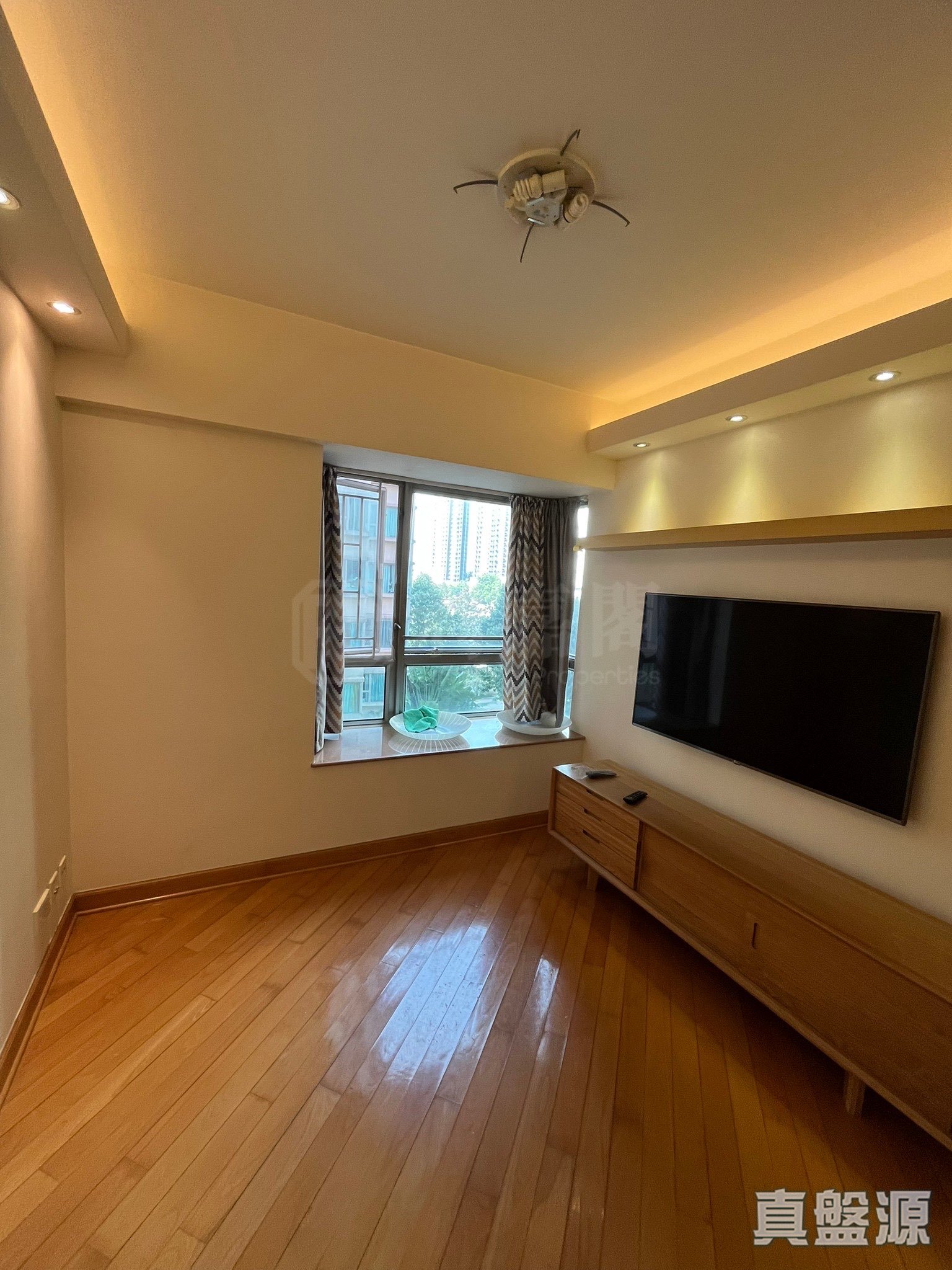 采葉庭 8座 - 元朗屋網 28YuenLong.com