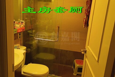e69715a1-afb5-4b94-a557-21df30dbc5ec.jpeg