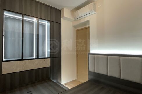 ee8859eb-0de9-45db-b831-39f6fadd64d7.jpeg