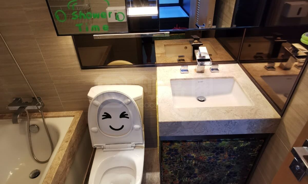 0c83822e-5faf-439f-9765-54378e0e052d.jpeg