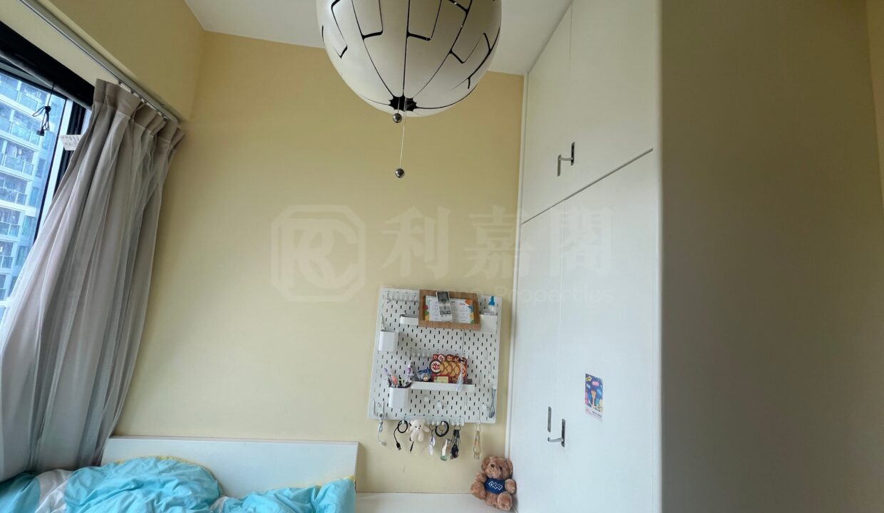 1ddebdd6-ceb0-4309-a1ec-ca3283105521-1.jpeg