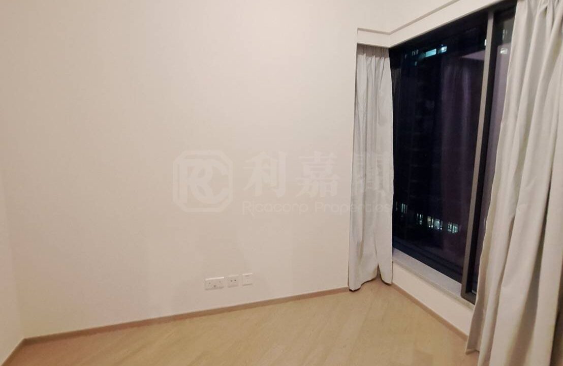 26e3879a-95ab-4c03-bdd2-4f37080f0385.jpeg