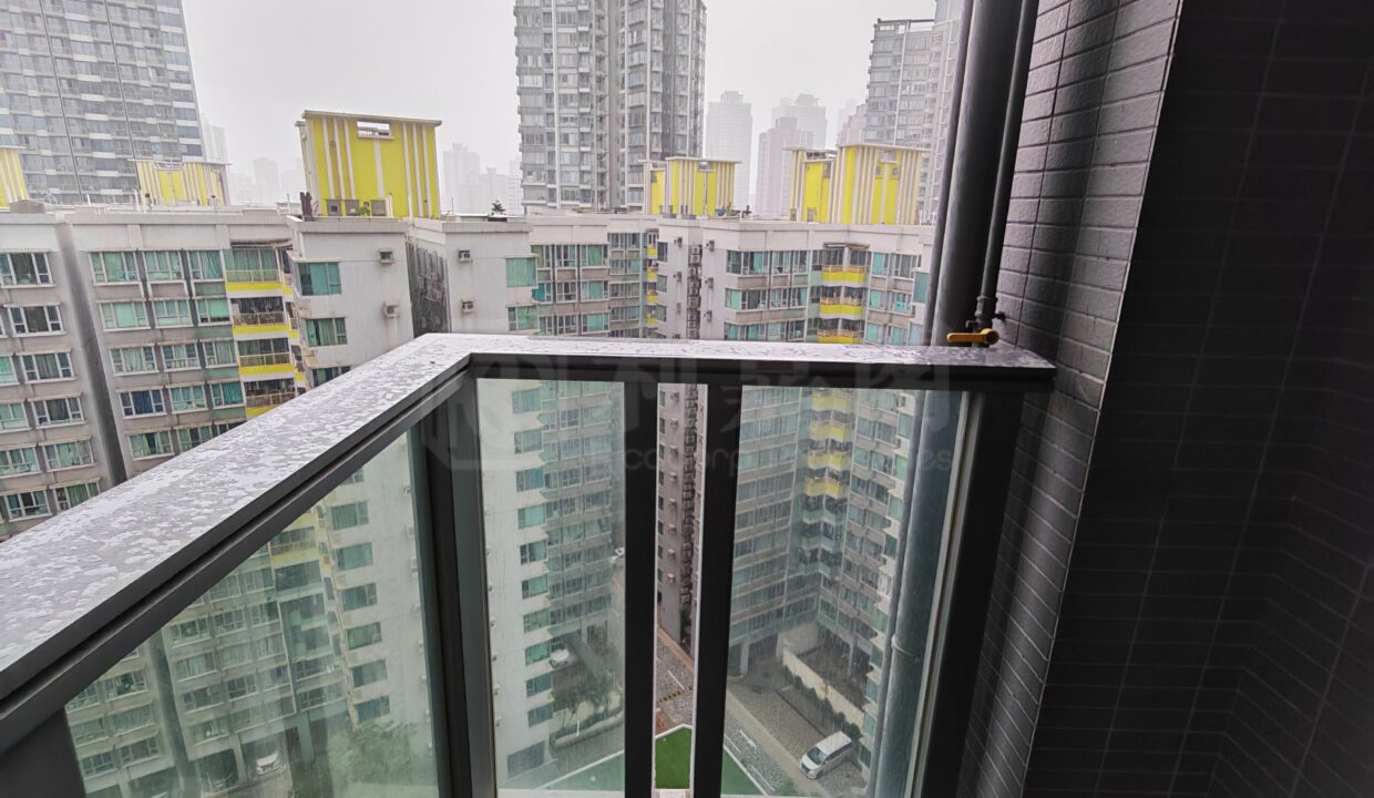30e587f5-d515-4ffd-9e89-57df15883983.jpeg