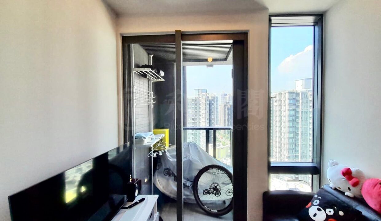 34d45fbf-a2a7-4b32-84ae-e31301e2b9c2.jpeg