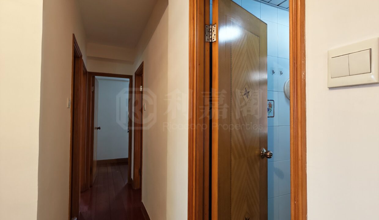 50a2947d-74d7-429b-9078-1e1c803e3bf7.jpeg