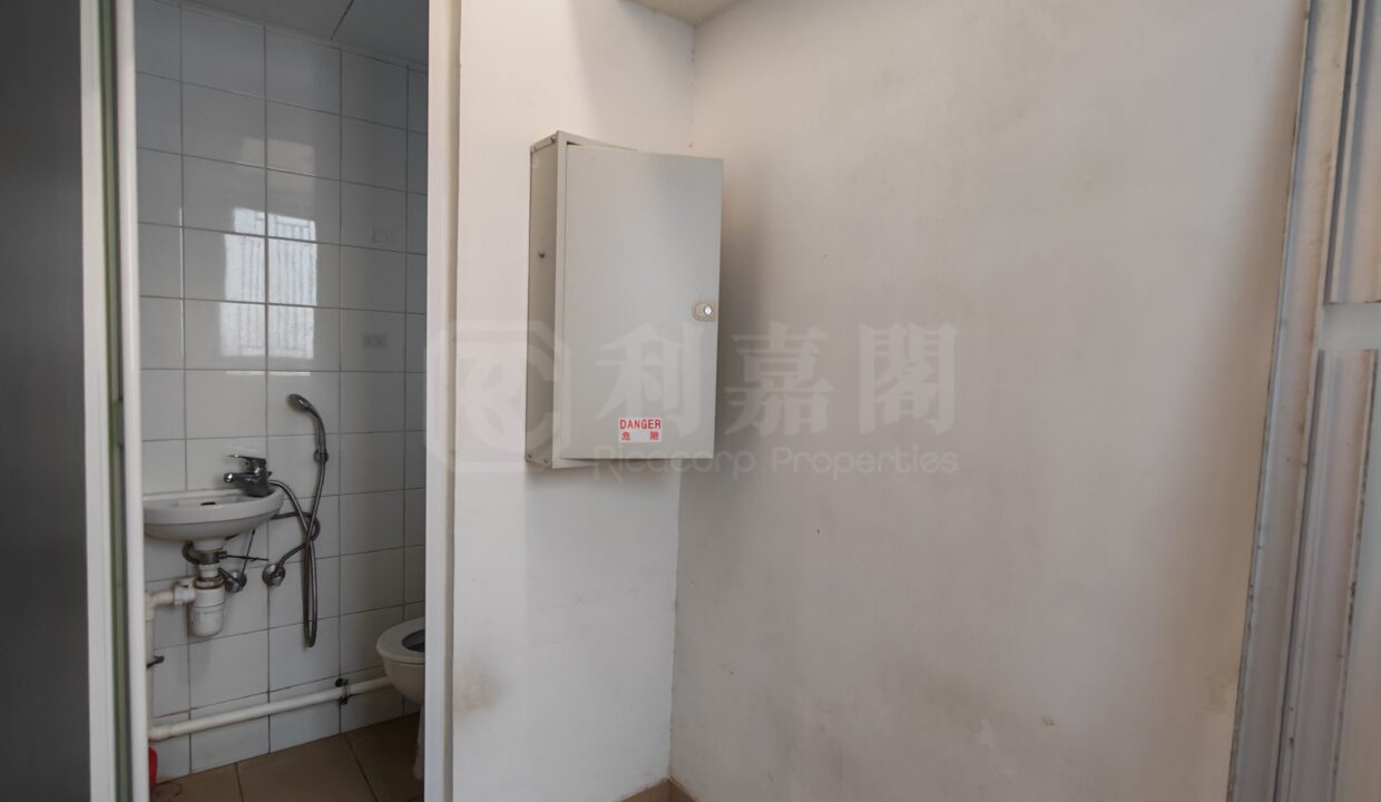 739a1a07-7c07-4566-a51b-0f3f95e2a0b6.jpeg