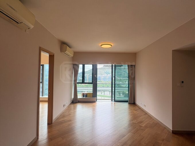 爾巒 茵羅洛斯大道 5座 - 元朗屋網 28YuenLong.com