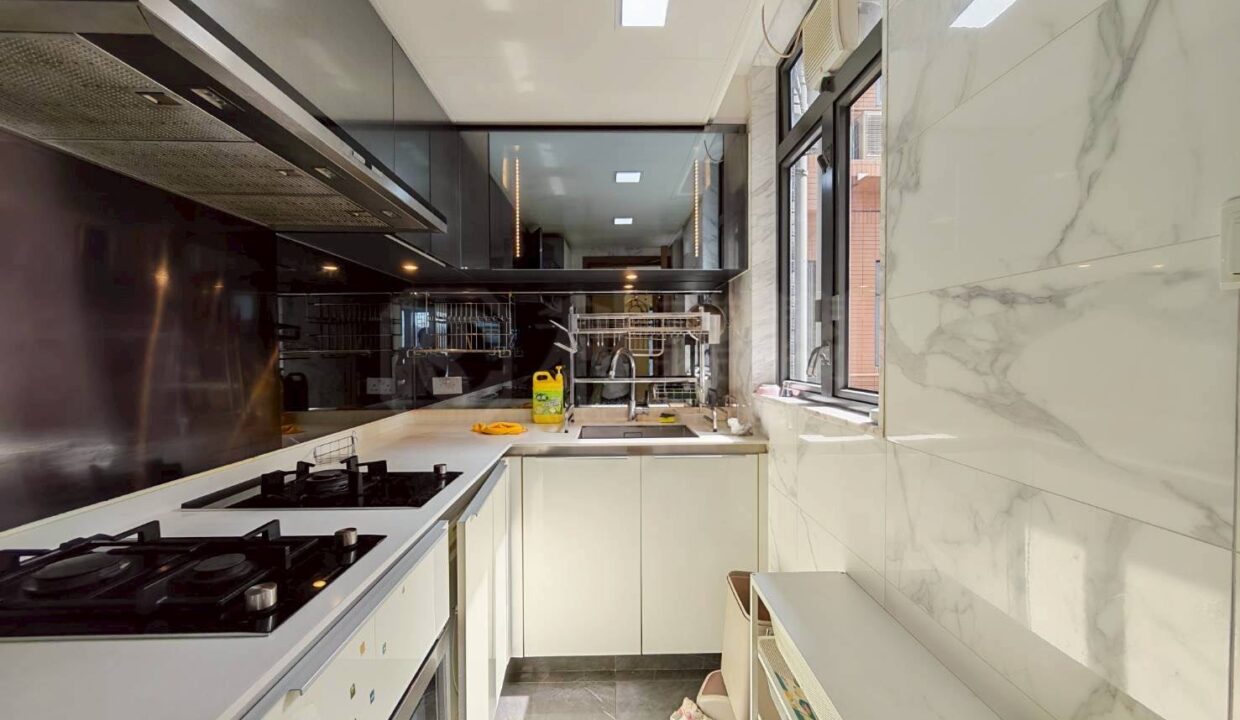 ac26c0b6-c240-45a5-9ddd-a57b7383d2d7.jpeg