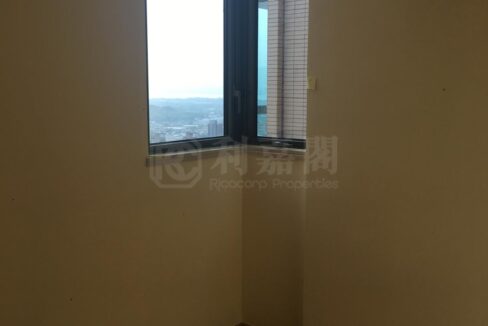 b21787c5-c721-4eb9-85c1-fa85756f9ce9.jpeg