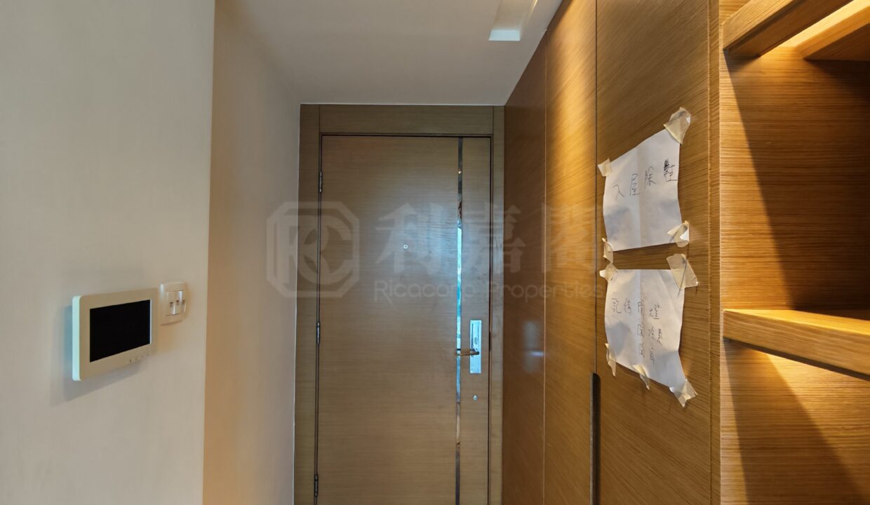 b416723a-3b37-4e50-ae02-87ef465a8d91.jpeg