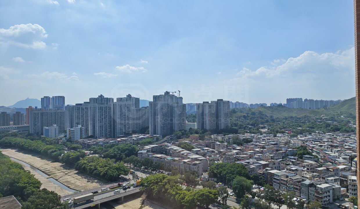 b5b8eef4-bccb-446d-8442-0549c3d4a229.jpeg