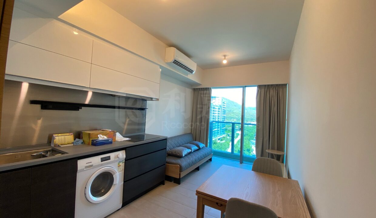 cfd67830-2728-4ffa-b047-33ae8f2049ba.jpeg