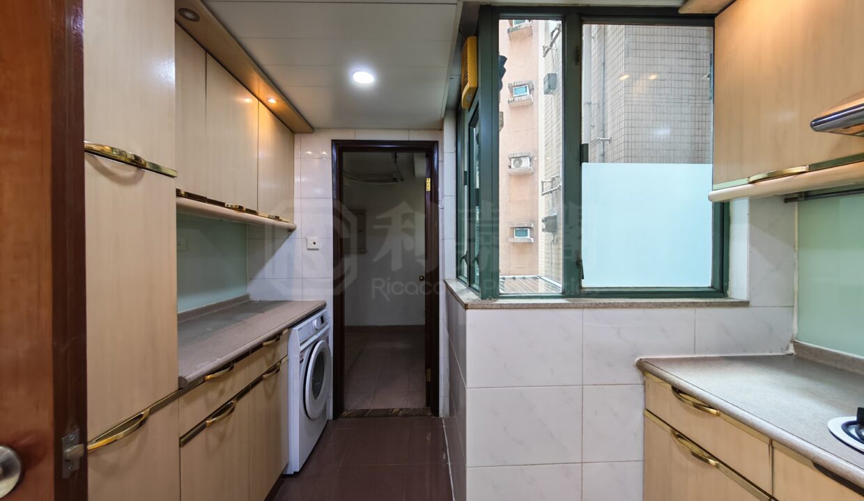 d096728b-ff39-4d48-98b4-83b0e75597aa.jpeg