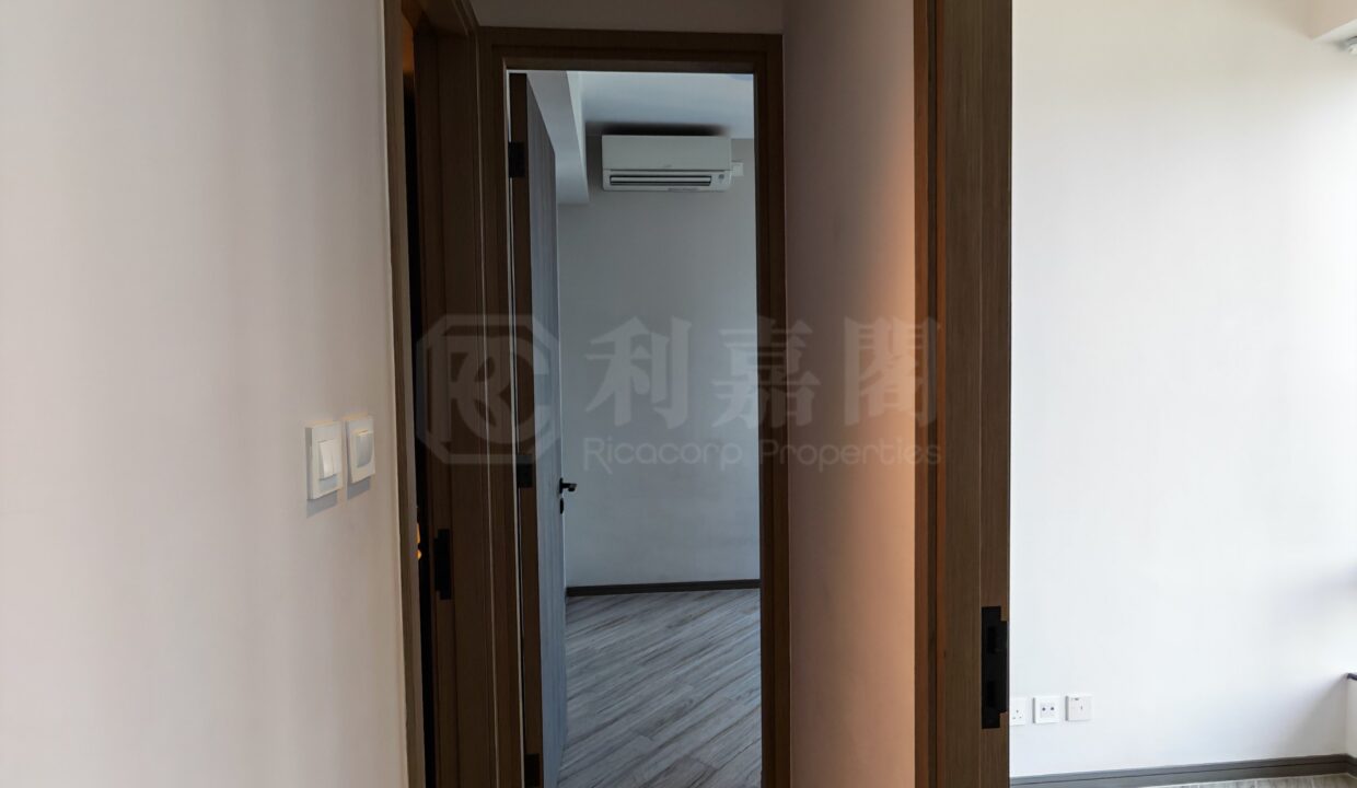 ea429d8b-c830-4318-b5a7-49707772e148.jpeg