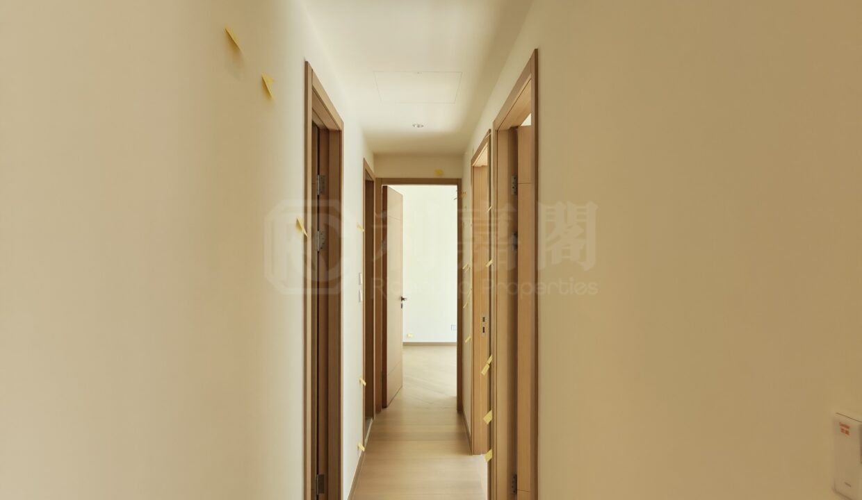 f13be4b4-8696-4341-b500-1c747bfa32b0.jpeg