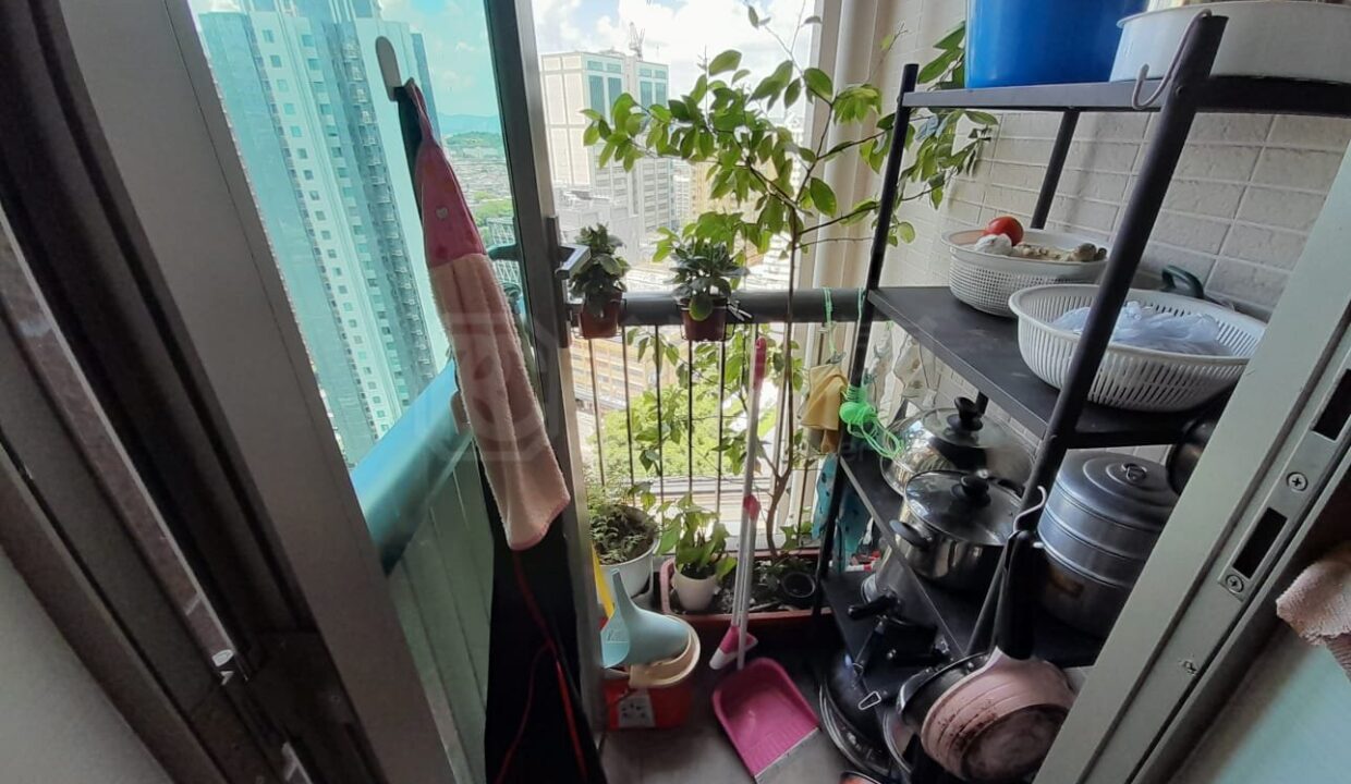 3733a83f-56e2-4685-aba0-f8931a262e50.jpeg
