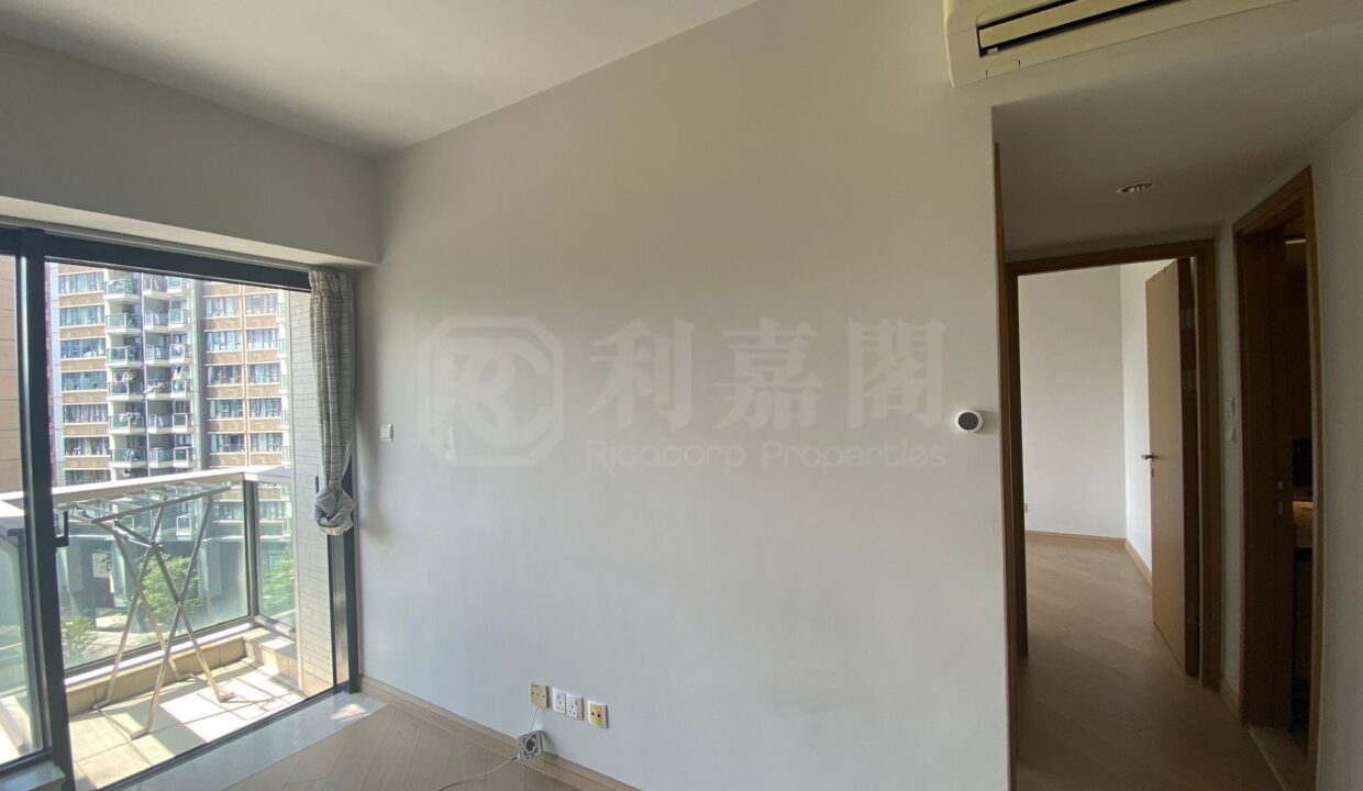 adc31d33-438a-42e6-9d93-33e8fa18291a.jpeg