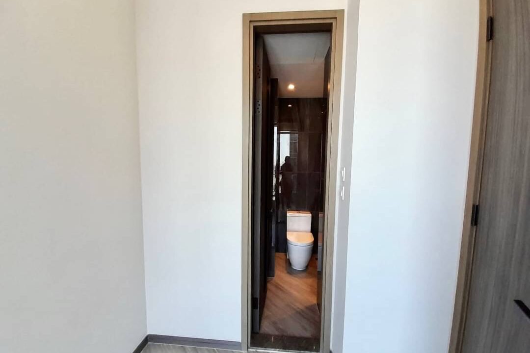 240E0883-D6A3-4B1E-9329-356586DB432C