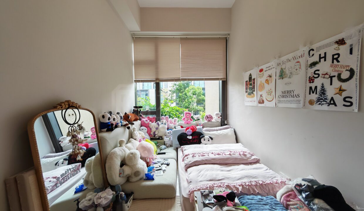 0ac31a3c-69d7-475e-a1d1-ded314388157.jpeg