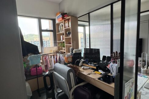 0c051ab3-ee5a-4868-a266-6cf08806d7d9.jpeg