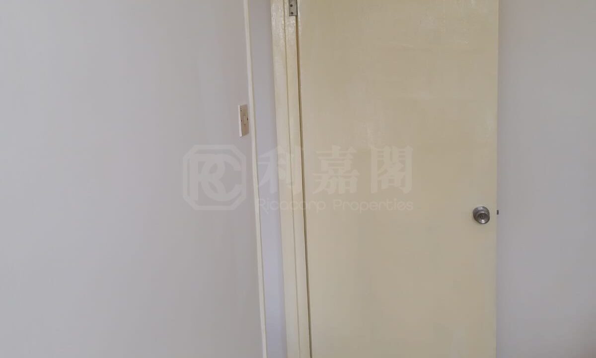 0fb35792-4df9-450c-b63b-1b7116a5a258.jpeg