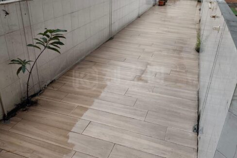 273e9bd6-f282-4ca9-ba36-b9785105bd64.jpeg