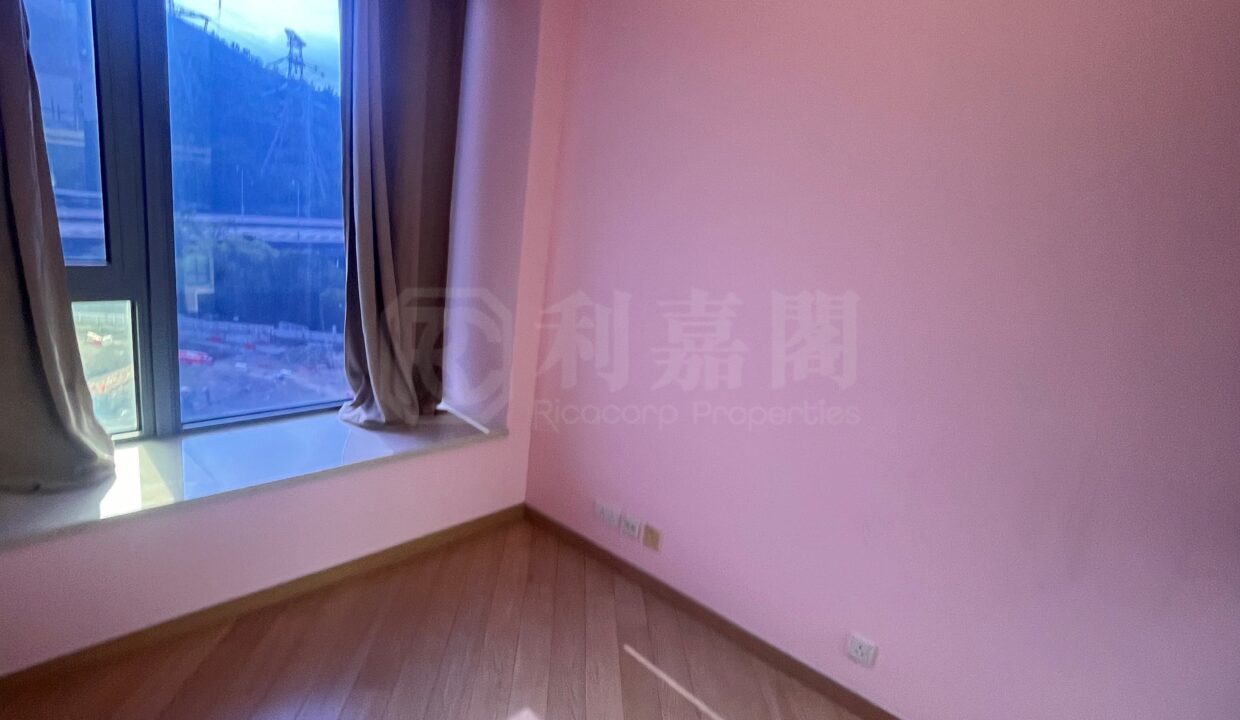 2ceb61c8-cc07-4659-804b-9f0ec3c71e59.jpeg
