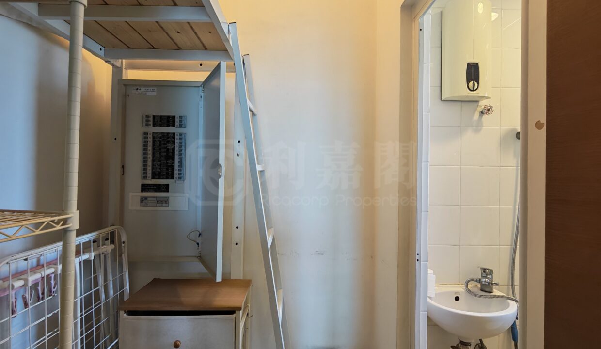 2f253b84-b0e5-47ea-989c-85139af78693.jpeg