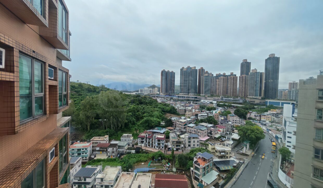 3057a9c4-558b-4b82-a3c0-15f76c2b3483.jpeg