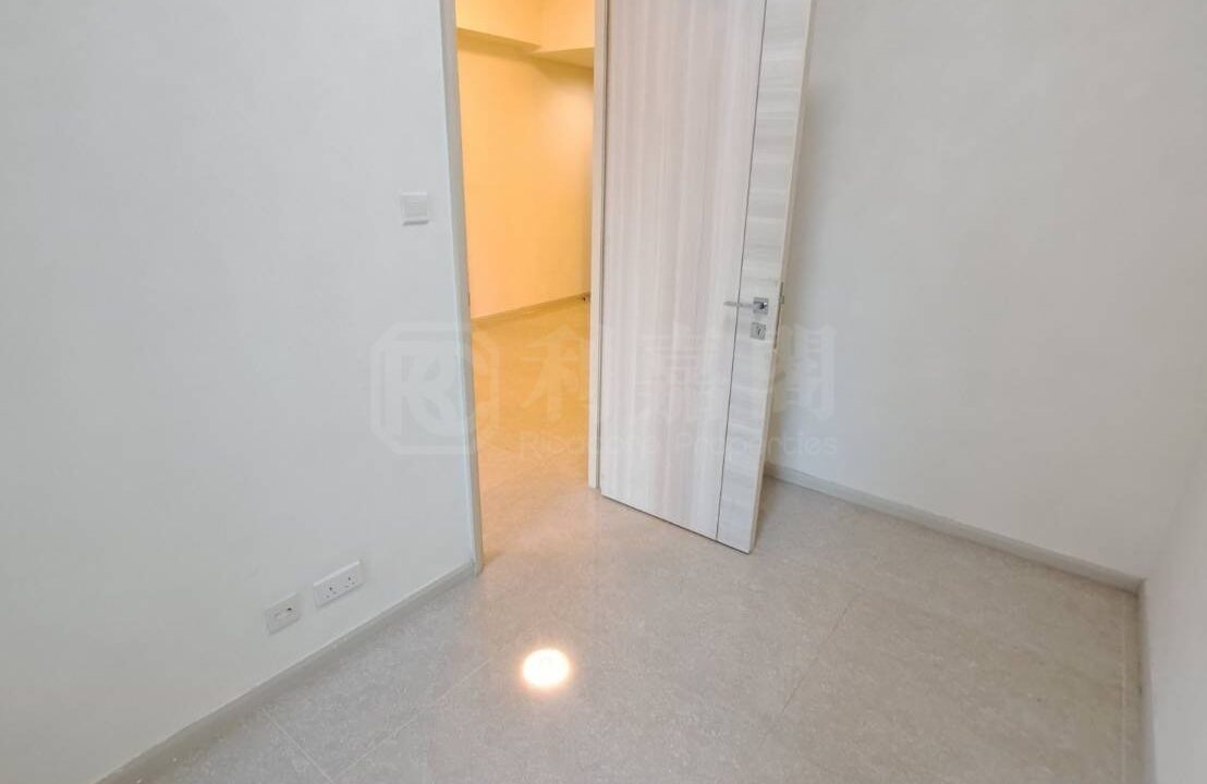 338faad8-dd81-4edb-b0e2-e7d173338441.jpeg