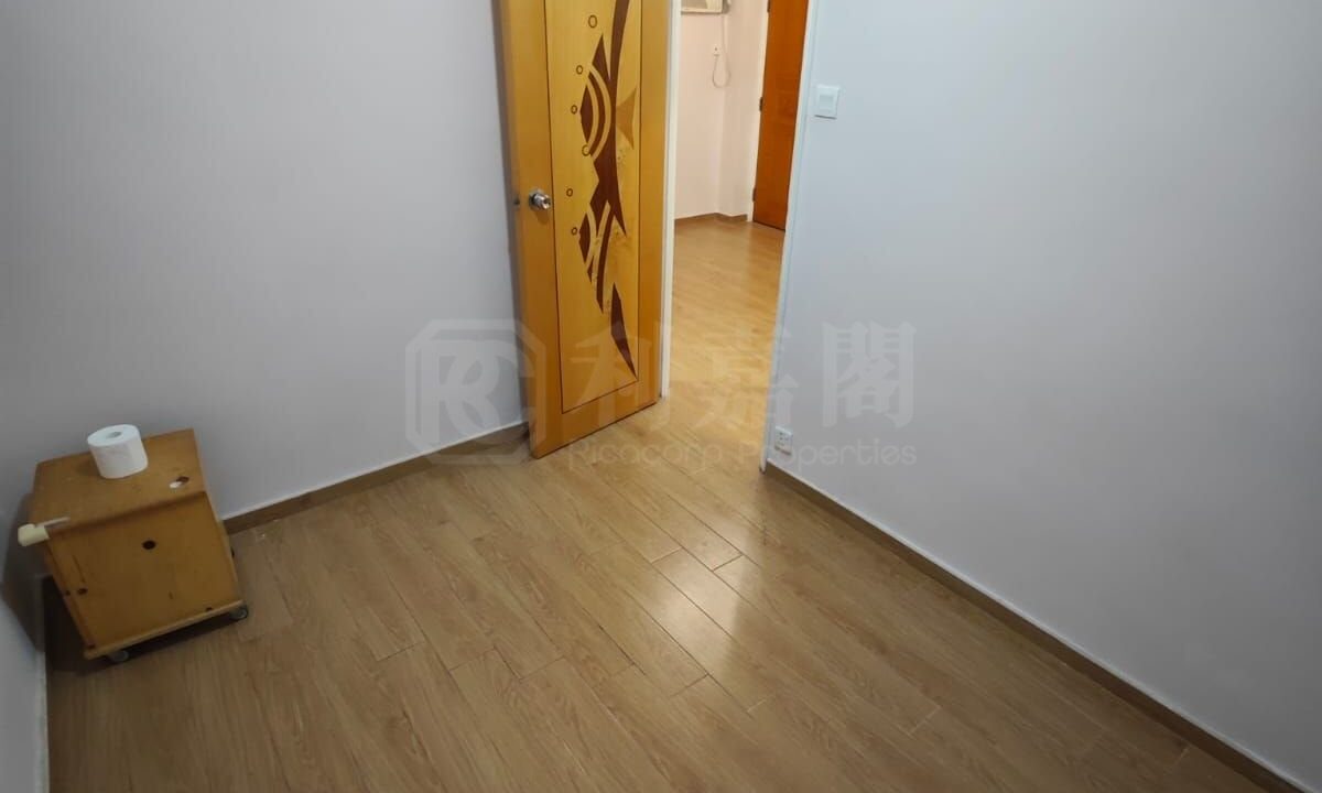 4208f83b-fb84-45d9-8783-da30689bb731.jpeg