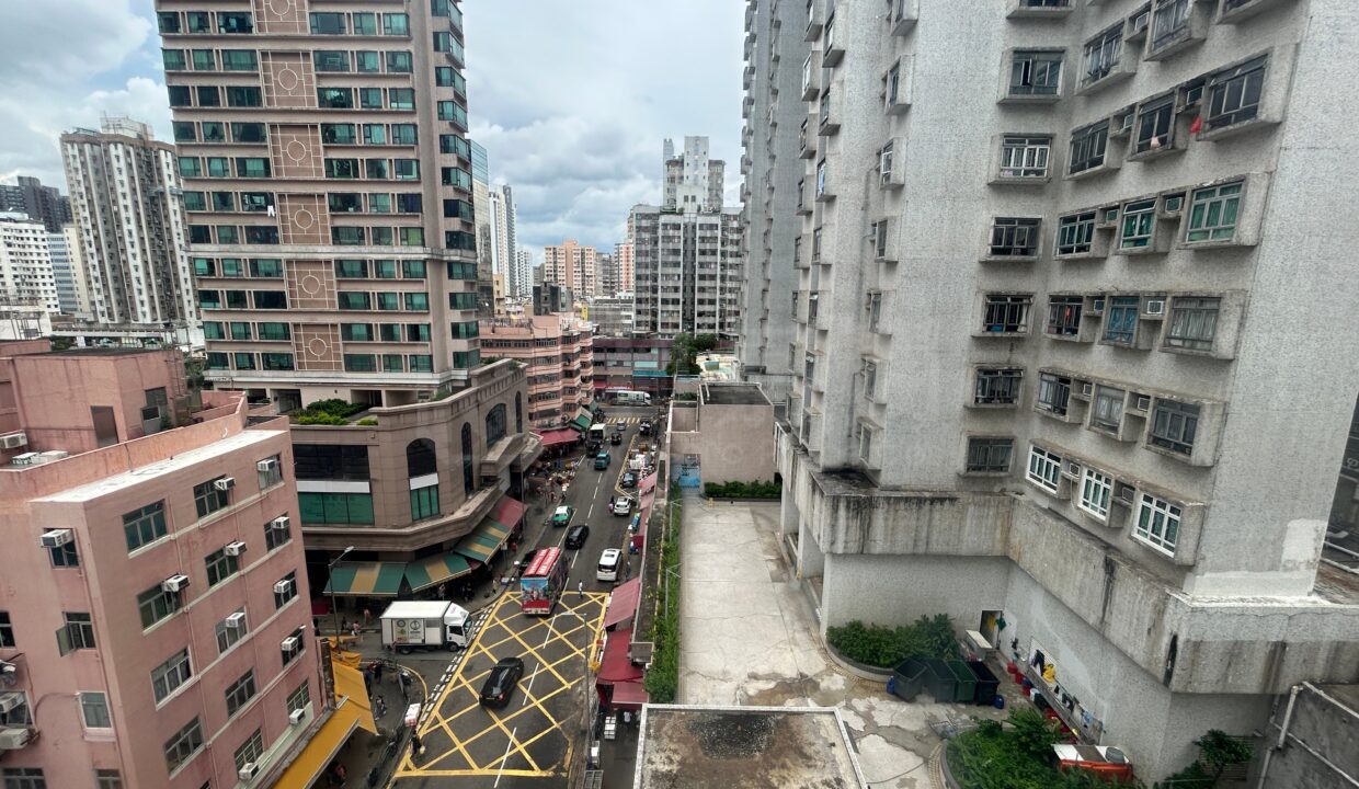 496960f7-c329-44be-8935-145ddca70af7.jpeg